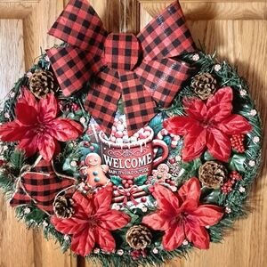 Beautiful Christmas wreath 17X17 ( handmade) with free handmade gift 🎁